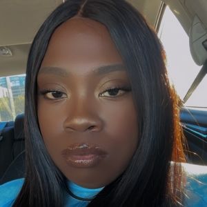 Meet your Posher, Shaqwanda